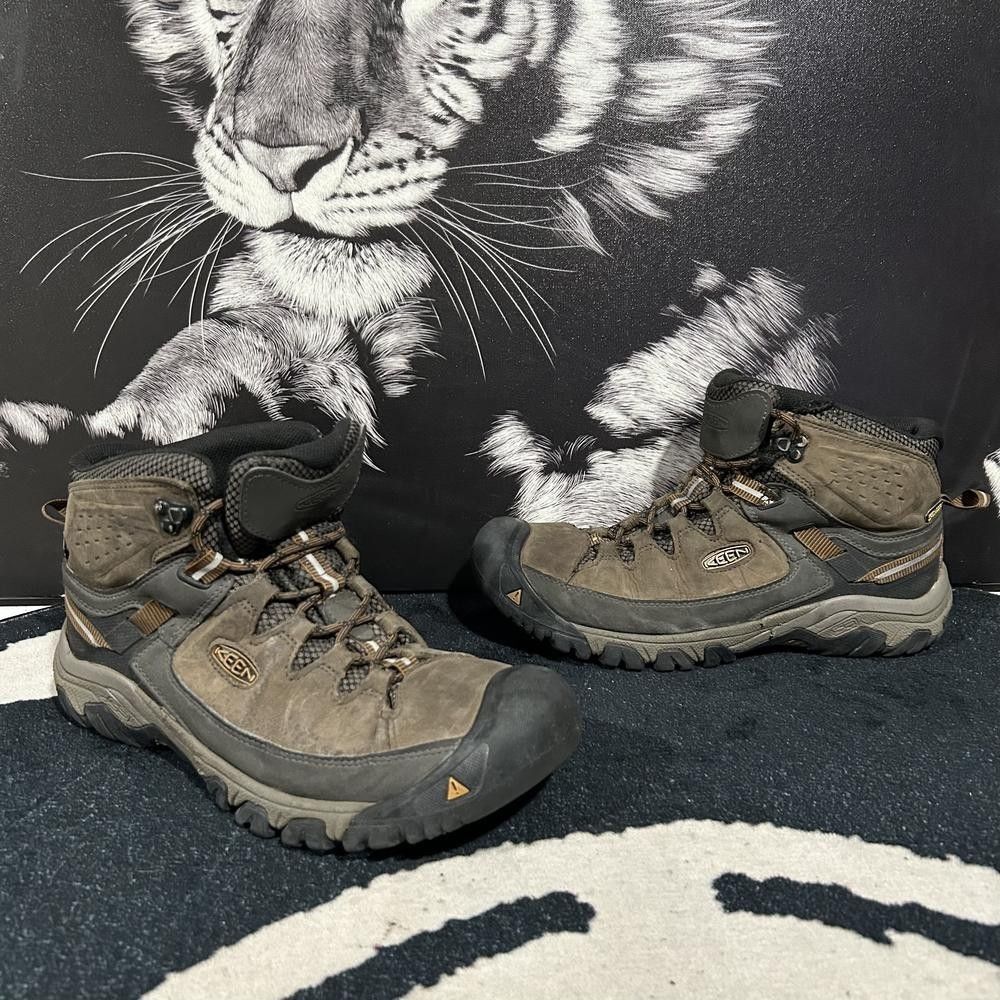 Keen Targhee III 1017787 Hiking Boot Men's 11 Brown Leather Waterproof Mid-Top